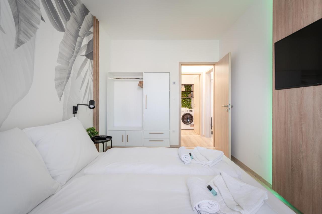 Westside River Apartment Budapest Eksteriør billede