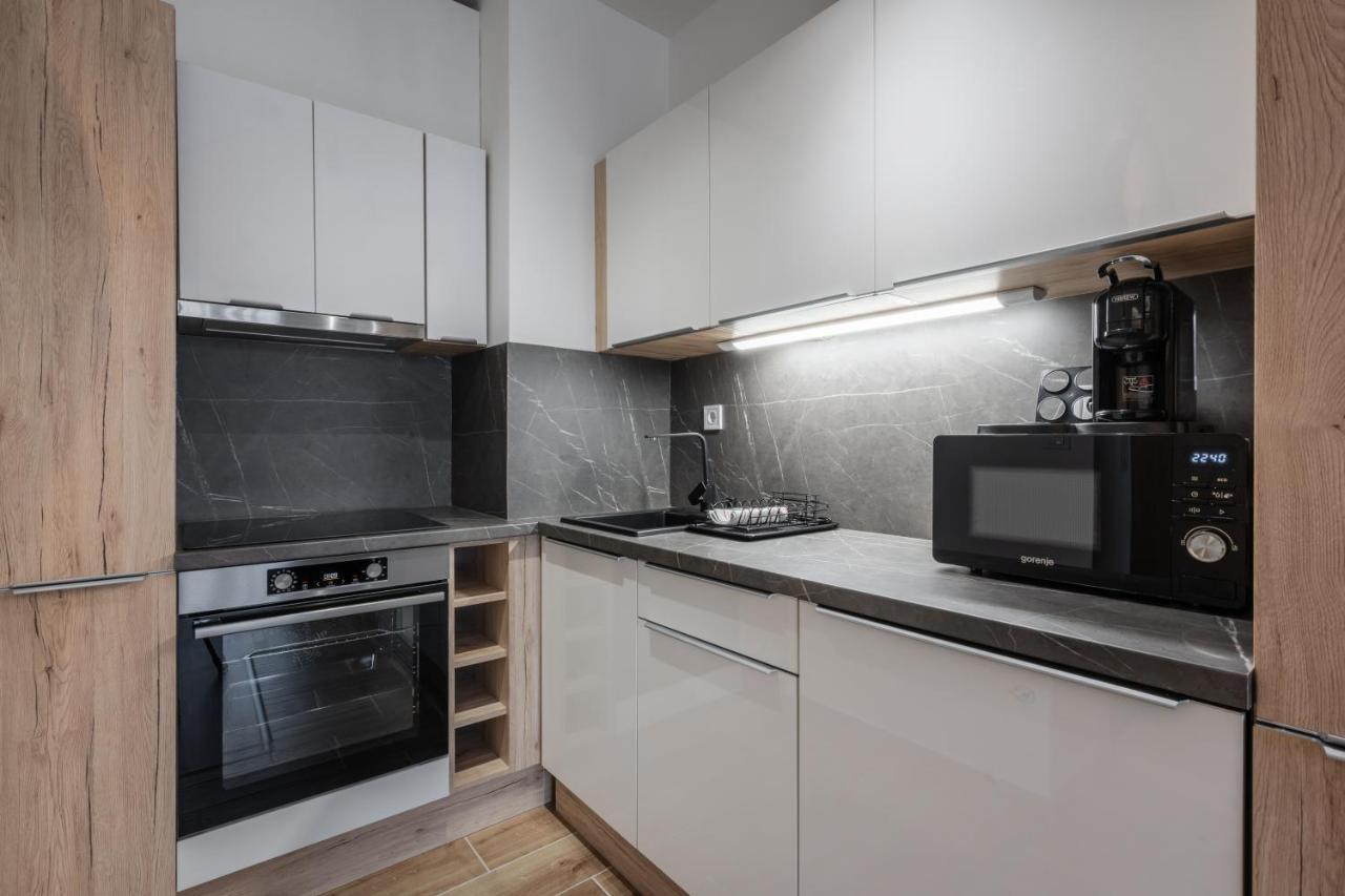 Westside River Apartment Budapest Eksteriør billede